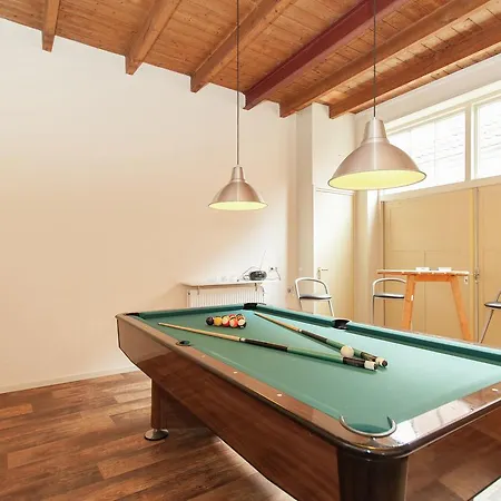 Spacious Holiday Home In Bredevoort With Sauna בית נופש אלטן